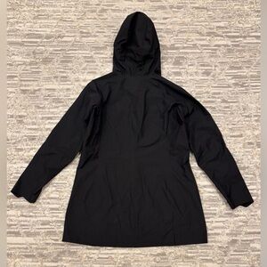Arc‘teryx Black Hooded Jacket